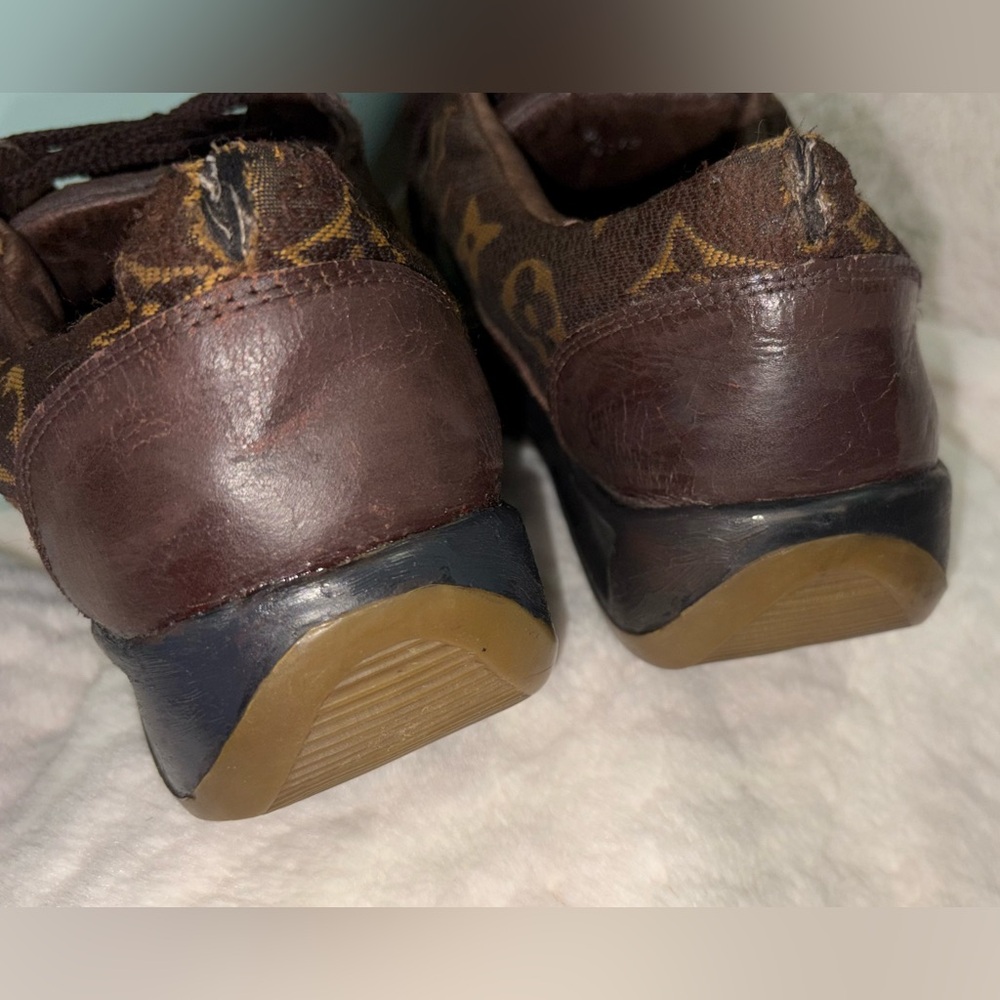 Louis Vuitton Brown Monogram Sneakers - Picture 11 of 11